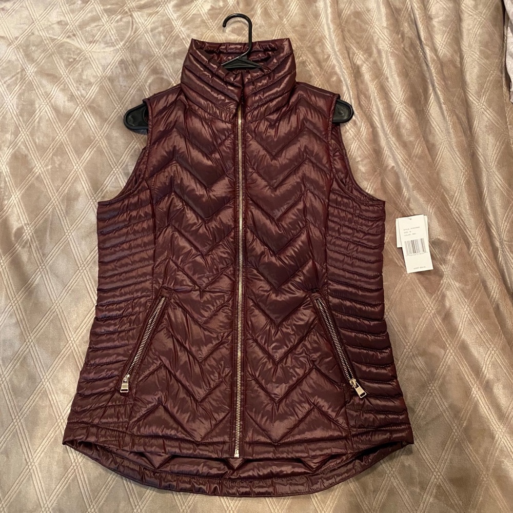 Calvin Kline packable down vest